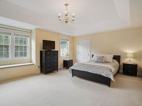 931 Lagrange St 931, Boston MA 02132