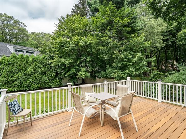 829 Chestnut St, Newton MA 02468