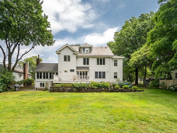 829 Chestnut St, Newton MA 02468