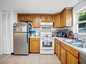 29 Oconnell Ave, Quincy MA 02169
