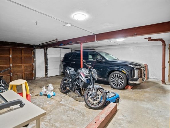 29 Oconnell Ave, Quincy MA 02169