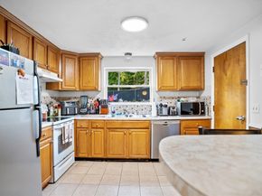 29 Oconnell Ave, Quincy MA 02169