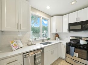 61 Boynton St, Waltham MA 02453