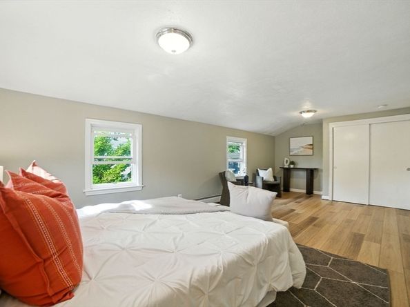 61 Boynton St, Waltham MA 02453