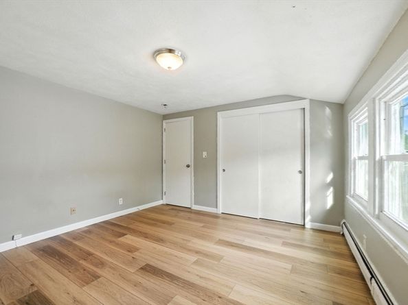 61 Boynton St, Waltham MA 02453