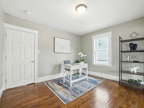 61 Boynton St, Waltham MA 02453