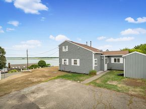 63 North Ridge Road, Ipswich MA 01938