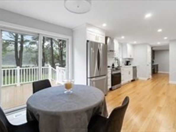 44 Dean Road, Wayland MA 01778