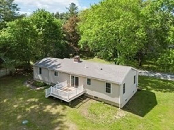 44 Dean Road, Wayland MA 01778