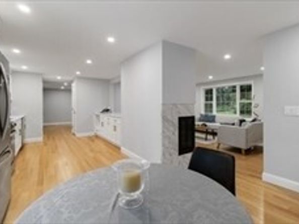 44 Dean Road, Wayland MA 01778