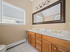 89 Sunset Way, Pembroke MA 02359