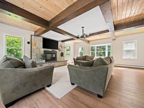 89 Sunset Way, Pembroke MA 02359