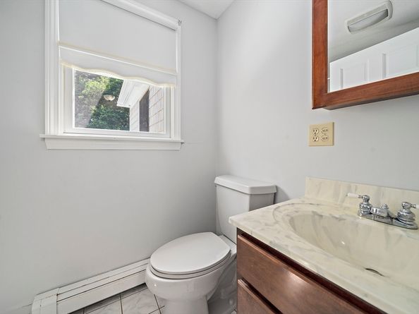 89 Sunset Way, Pembroke MA 02359