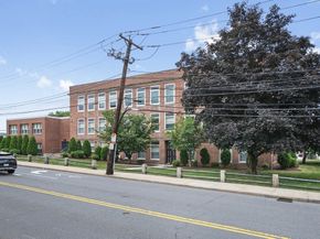 948 Main Street 105, Waltham MA 02453
