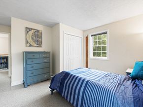 289 Weymouth St, Holbrook MA 02343