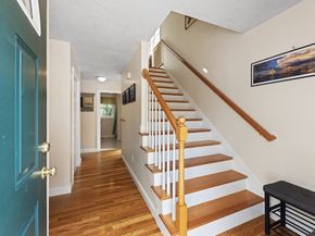 289 Weymouth St, Holbrook MA 02343