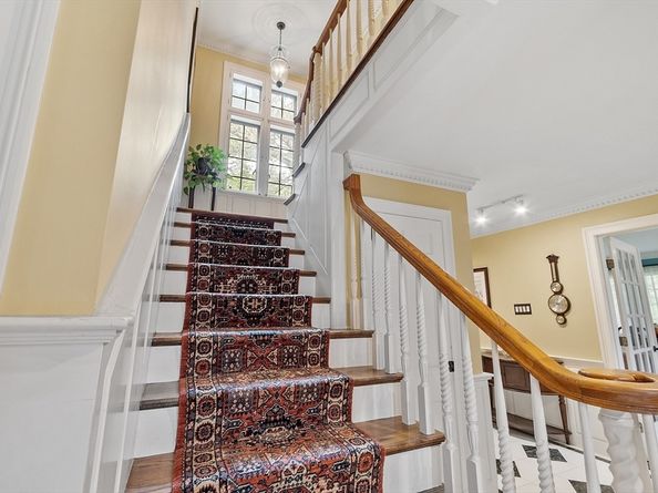 455 Puritan Rd, Swampscott MA 01907