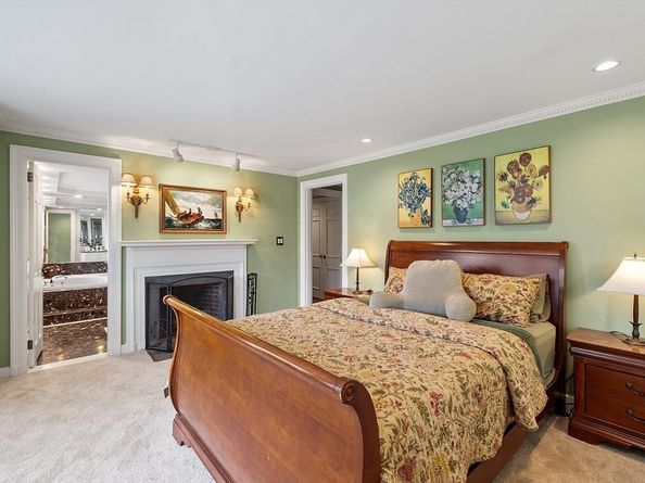 455 Puritan Rd, Swampscott MA 01907