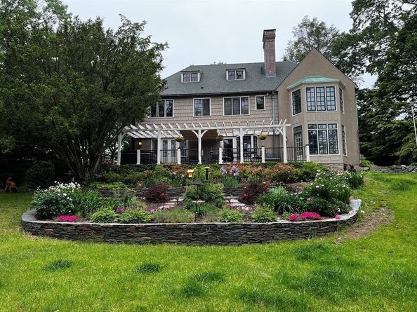 455 Puritan Rd, Swampscott MA 01907