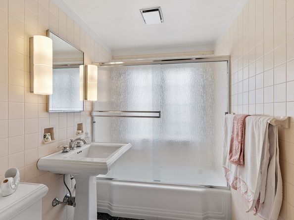 455 Puritan Rd, Swampscott MA 01907