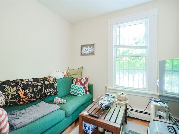 124 Amory St, Cambridge MA 02139