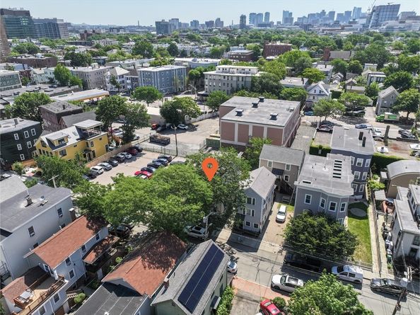 124 Amory St, Cambridge MA 02139