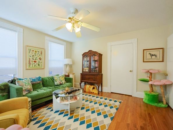 124 Amory St, Cambridge MA 02139
