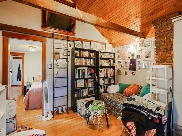 127 Amory St, Cambridge MA 02139