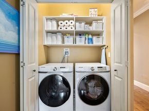 120 Seaver St E201, Brookline MA 02445