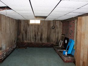 87 Bellevue Dr East, Athol MA 01331