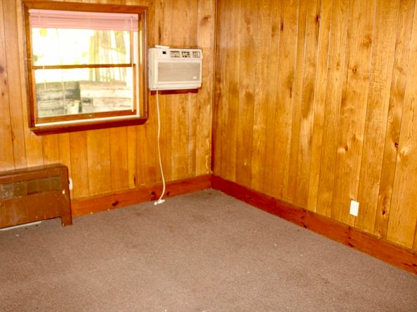 87 Bellevue Dr East, Athol MA 01331