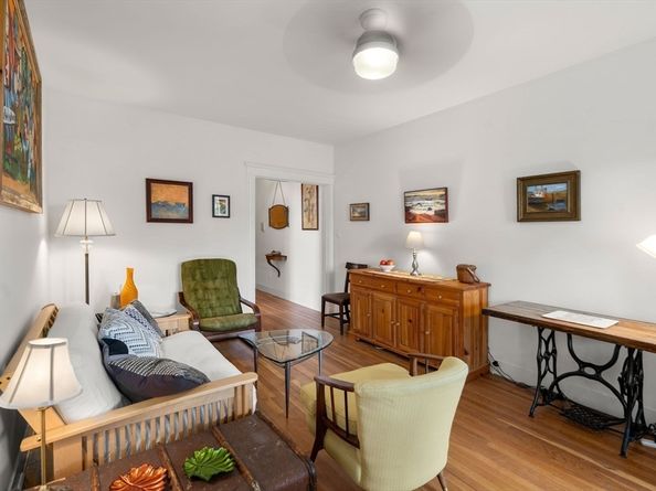 335 South Huntington Ave 12, Boston MA 02130
