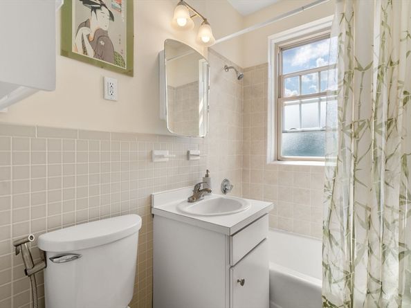 335 South Huntington Ave 12, Boston MA 02130