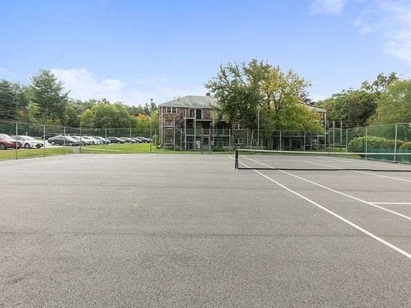 19 Fernview Ave 6, North Andover MA 01845
