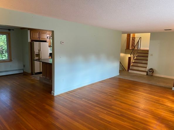 19 Cynthia Rd, Canton MA 02021