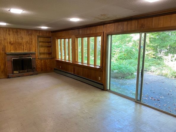 19 Cynthia Rd, Canton MA 02021