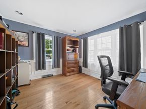 555 Webster St, Marshfield MA 02050