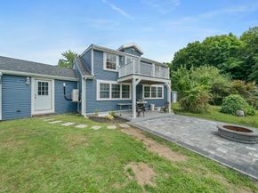 555 Webster St, Marshfield MA 02050