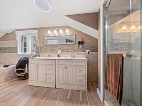 555 Webster St, Marshfield MA 02050