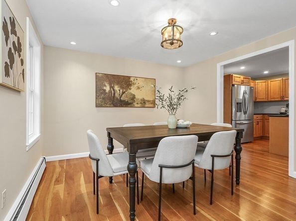 94 Hudson Rd, Stow MA 01775