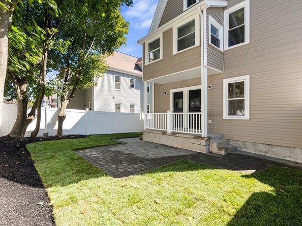 85-87 Dexter Avenue 87, Watertown MA 02472
