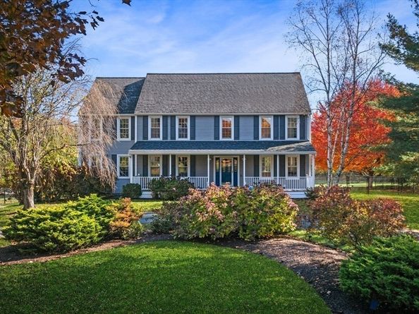 103 Barker St, North Andover MA 01845