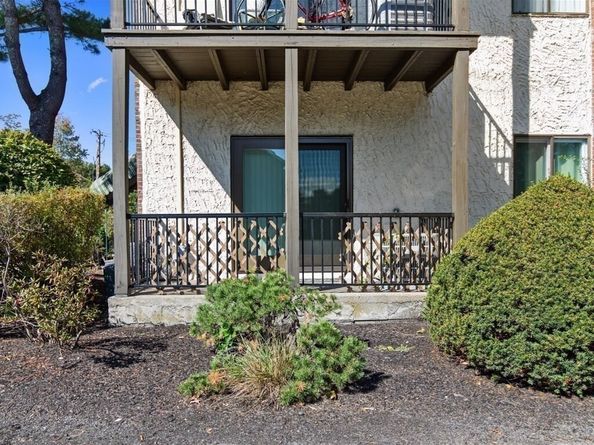 232 Canton St 104, Randolph MA 02368