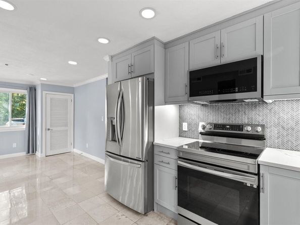 232 Canton St 104, Randolph MA 02368