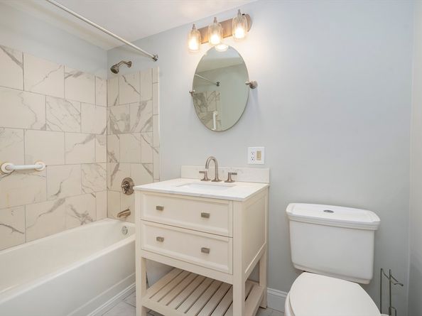 934 Southern Artery 109, Quincy MA 02169