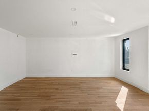 6 Devine Way 1, Boston MA 02127
