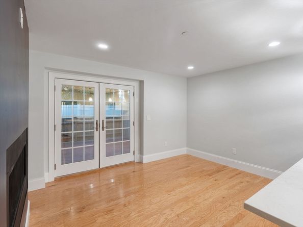 142 Pleasant St 2, Winthrop MA 02152