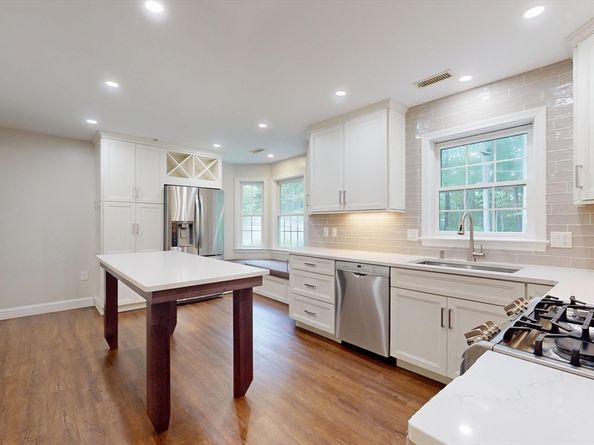 16 Magpie Cir 16, Walpole MA 02081