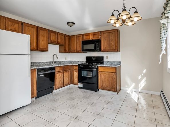 35 Fernview Ave 5, North Andover MA 01845