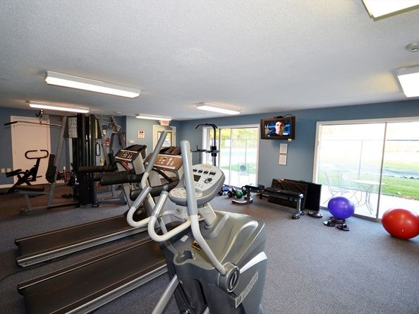 35 Fernview Ave 5, North Andover MA 01845